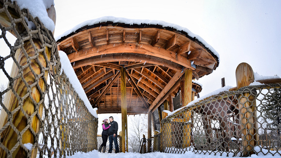 01 2019.04.14 - Andy and Michele Portraits in the Snow 288626